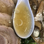 バリバリラーメン - 塩のような透き通ったスープ