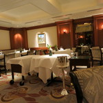 アピシウス - メインダイニングのインテリア