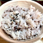 cafe NINOKURA - ご飯は雑穀米か白米、選べます。