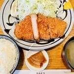 富士喜 - 厚切りロースカツ