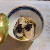 TAIAN - シャンパンクリーム牡蠣、キャビア添え