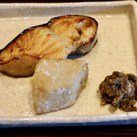 京味 もと井 - 焼き　銀鱈幽庵やき 海老芋唐揚げ ふきみそ