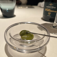 レストラン オオツ - お食事の前に…とフランス産のオリーブ♪
