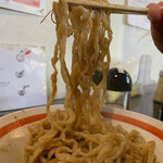 らー麺　Do・Ni・Bo - 中太ちぢれ麺をリフト⤴️