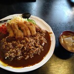 チュー勇 - 豚トロカツカレー。