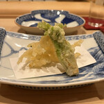 鮨 むらやま - 白魚とタラの芽の天麩羅♡