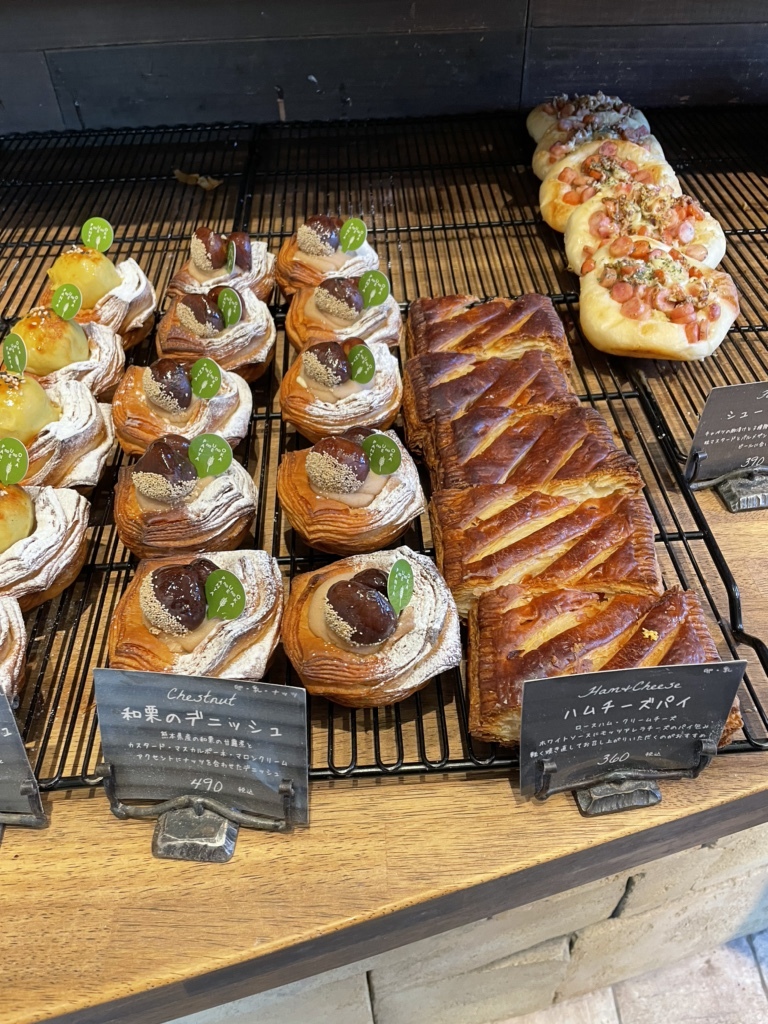 メニュー写真 : 丘の上のパン屋 - たまプラーザ/パン | 食べログ