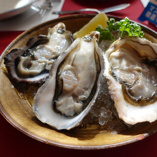 ビストロ ローヤル_0