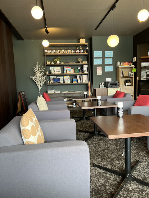 Life's Lounge cafe photo 4