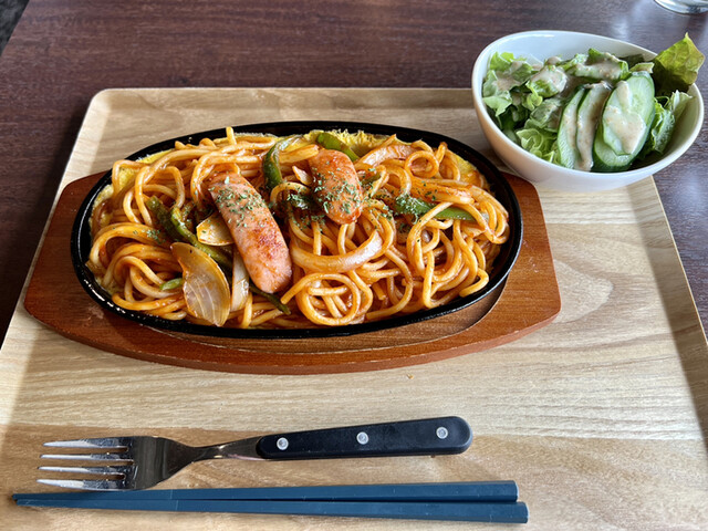 Life's Lounge cafe photo 2