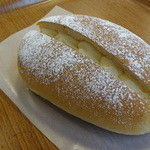ダン・ブラウン - 料理写真:幻のクリームパン（冬味）：１６０円