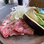 大阪産料理 空 - なにわ黒牛は、サシ多め