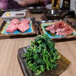 ホルモン焼肉 ニング - 