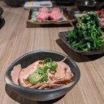 Horumon Yakiniku Ningu - 