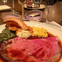 ロウリーズ・ザ・プライムリブ 恵比寿ガーデンプレイス店 - 