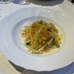 PRIMO - パスタ　一皿をシェアでサーブ　アーリオオーリオ