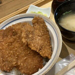新潟カツ丼 タレカツ 神保町すずらん通り店 - 