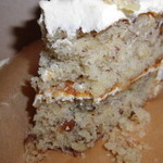 Dread Naught BAKE SHOP - バナナのケーキ（フォークをいれると・・・）