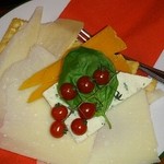 クーラ　ダイニング - チーズ盛り合わせ