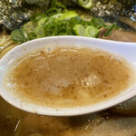 Butasoba Ginya - スープは豚骨っぽくない魚介系