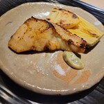 富小路 やま岸 - クエの味噌幽庵焼き 筍 木の芽味噌