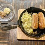 blanc cotta - ザワークラウトの鉄板焼(800円)