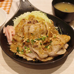 トンテキ食堂8 - しょうが焼定食(1000円)