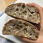 TENERA BREAD&MEALS - 紅茶のパン断面