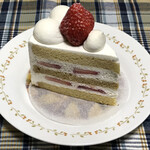 パティスリー SATSUKI - あまおうショートケーキ