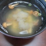 さかえ荘 - みそ汁