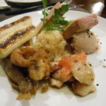 キュイジーヌR - 前菜盛り合わせ（蛸、ワカサギとめひかり、葱、パテドカンパーニュ、ポーリエット、レバーペースト、ザワークラフト）２０１３，１