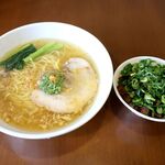 ラーメン道 天神 - 20220215黄金の塩らぁ麺＆ミニ焼き豚ご飯セット