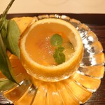 津の守坂 小柴 - フルーツのジュレ掛け(いちご、白いちご、ポンカン、ブルーベリー)
