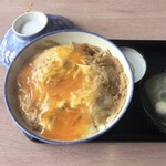 寒風山ドライブイン - 卵丼400円