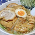 開花屋楽麺荘 - 醤油角煮らぁめん
            トッピングちゃあしゅう