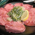 肉乃小野寺 - 