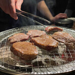 七輪焼肉 楽しいら - 