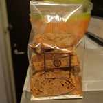 砂糖がたくさんついた甘そうなラスク