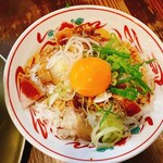Takaraya - 肉玉丼
