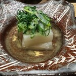 御幸町 田がわ - 大根を昆布と干し海老＆貝柱出汁で炊き九条ねぎと黒七味