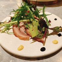 ERUTAN RESTAURANT BAR - 