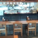 月の魚 - カウンター席