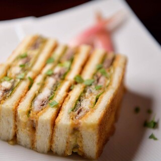 パーラーイワシ_0