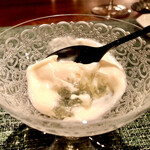 蒼 - 中にはトマトのジュレ　甘味と酸味が堪らなく旨い！