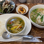 コォア ターウォン タイ王国・韓国料理 - 