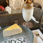RY'S cafe bar - 