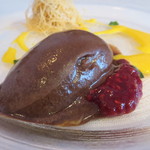 ビオディナミコ - マスカルポーネとアマレットのカダイフ巻きとチョコレートのジェラート、かぼちゃとアングレーズのソースで3