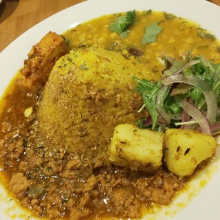 薬師堂本舗×ヘンプカフェOSAKA_1