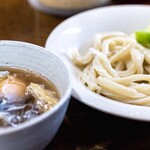 渡辺うどん - 肉玉つけうどん（冷）550円