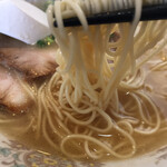 ラーメン楽’ - 